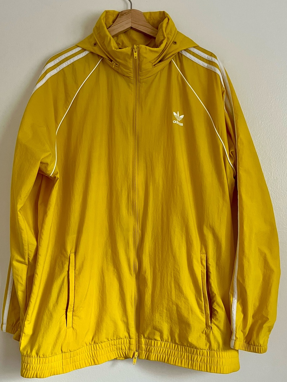 Adidas Originals Yellow Hooded Zipper Pockets Windbreaker size XL